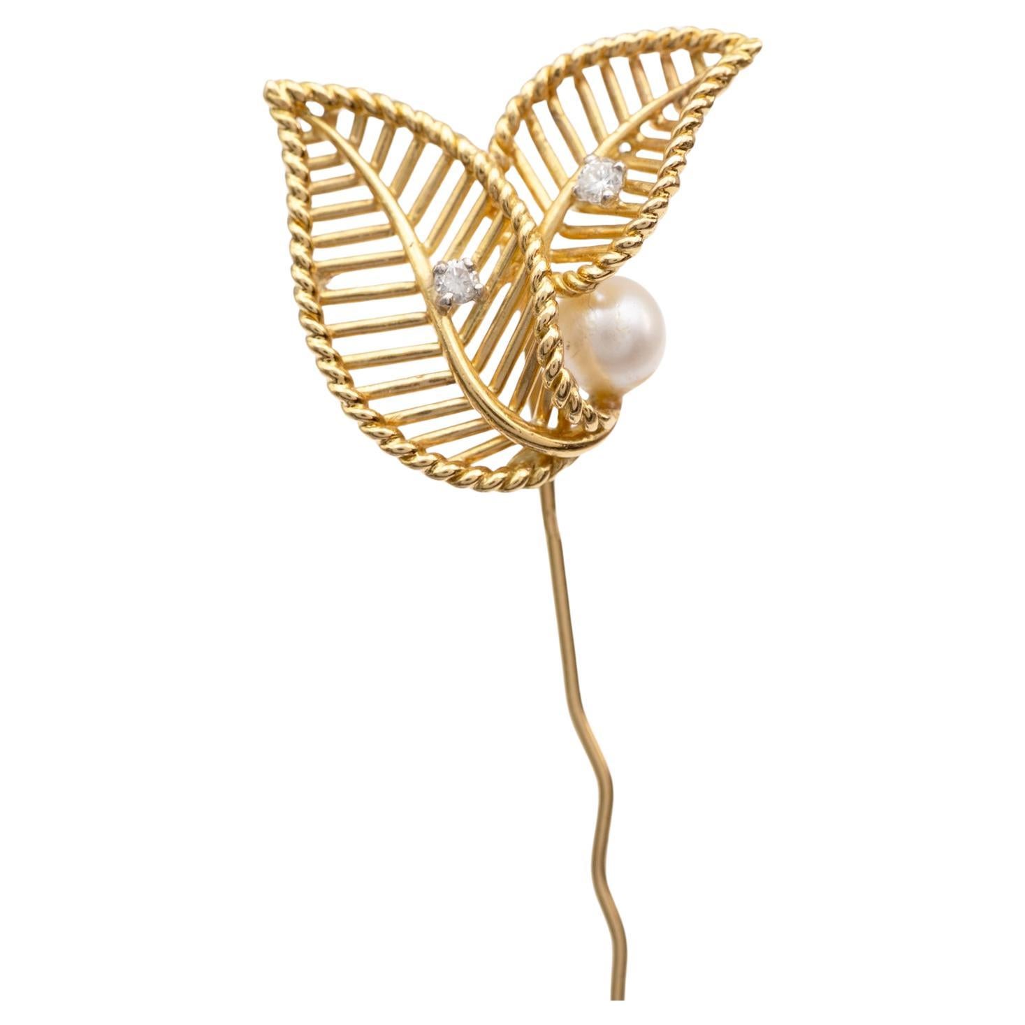 Spilla in oro 18 carati con motivo a foglie, diamanti e perle