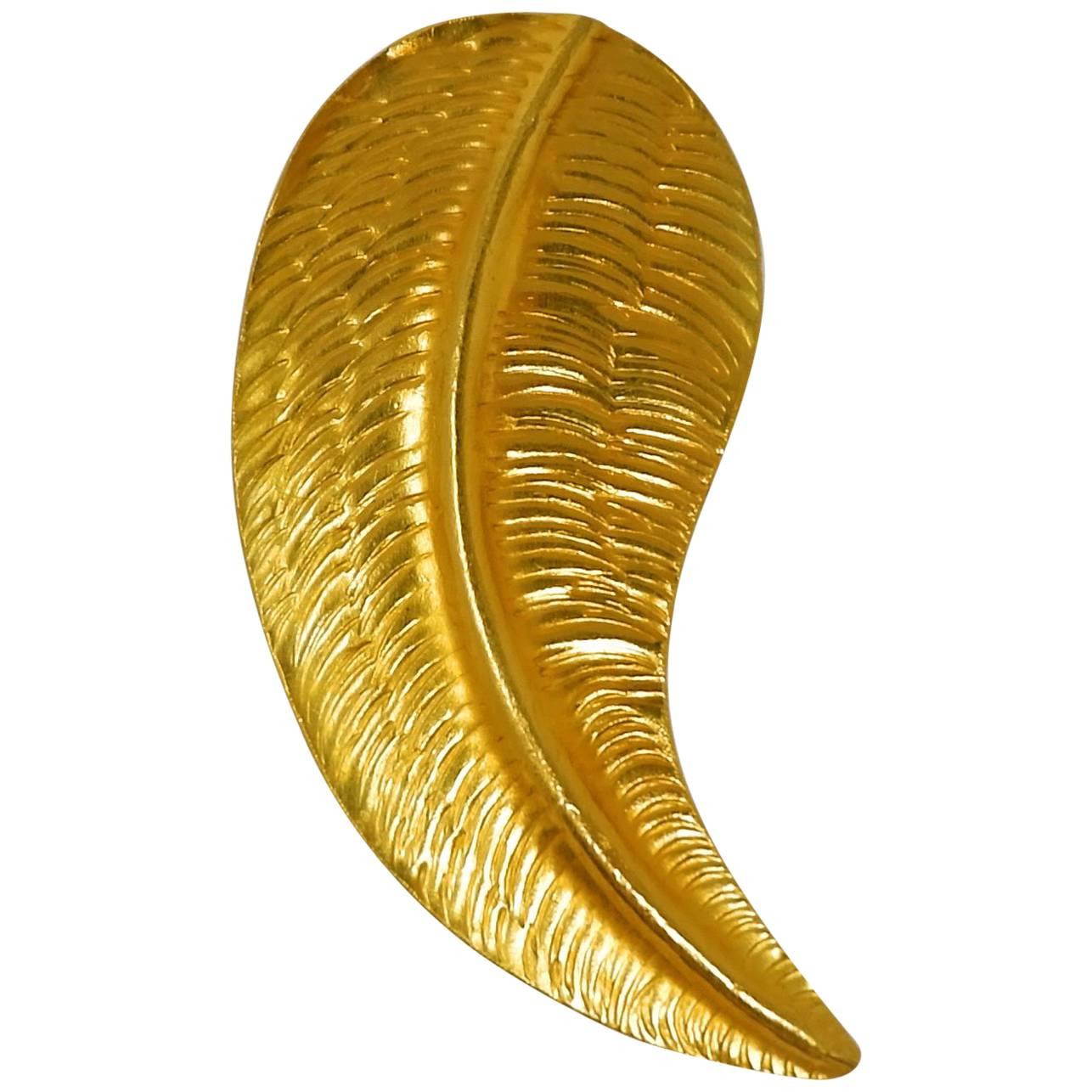 18K Gold Leaf Pendant for Necklace  For Sale