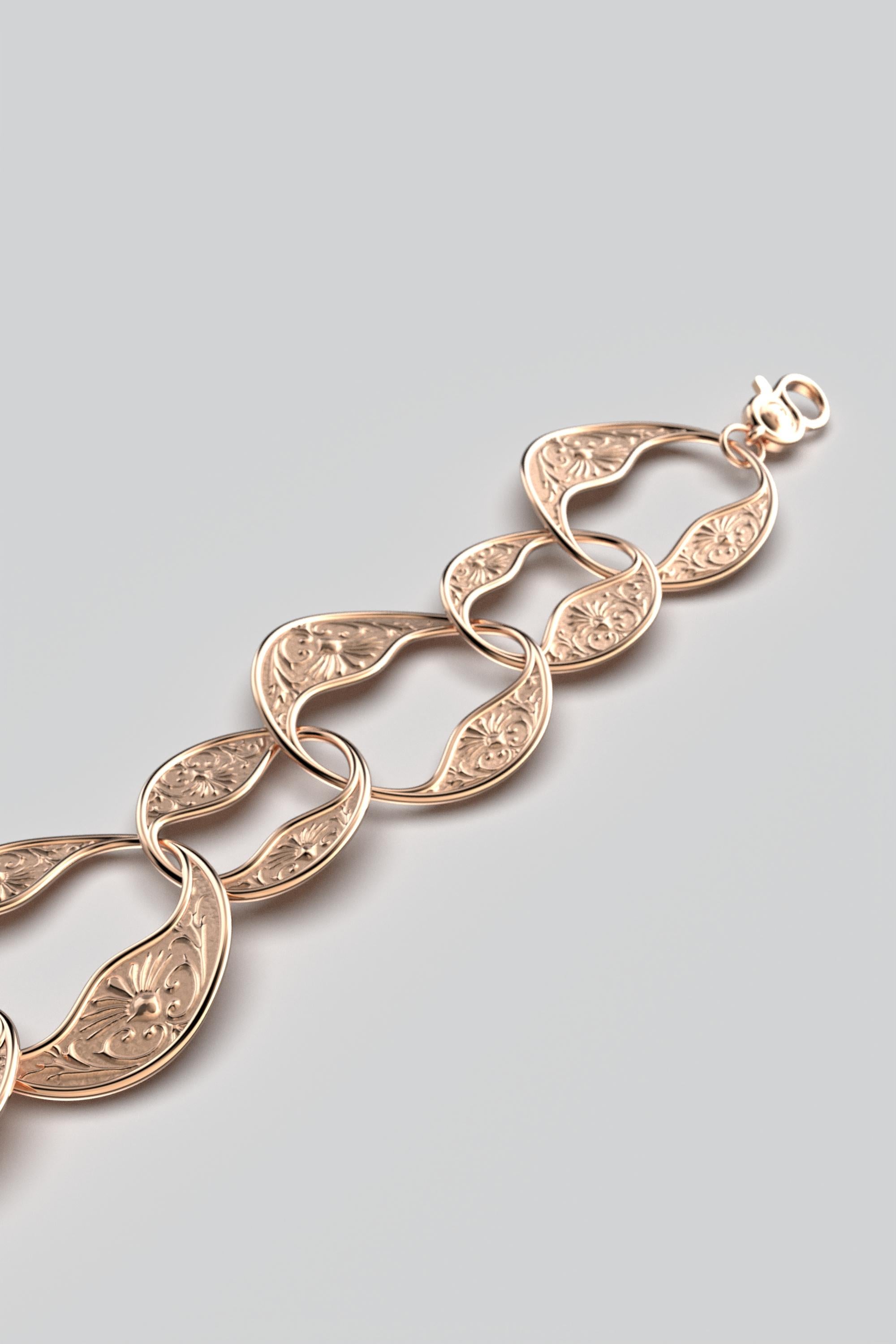 18k Gold Link Bracelet in Baroque Style | Made in Italy by Oltremare Gioielli For Sale 2