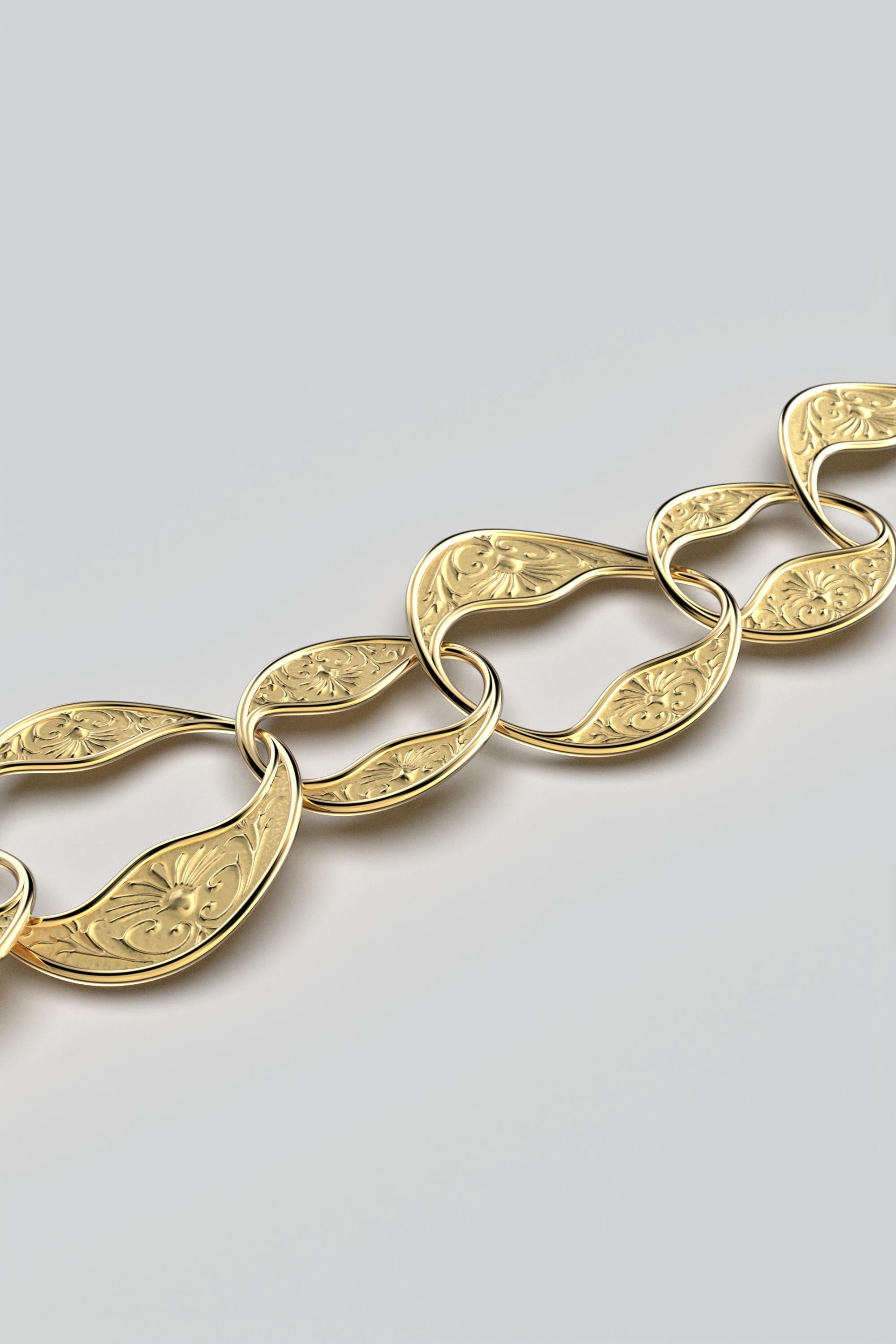 18k Gold Link Bracelet in Baroque Style | Made in Italy by Oltremare Gioielli For Sale 3