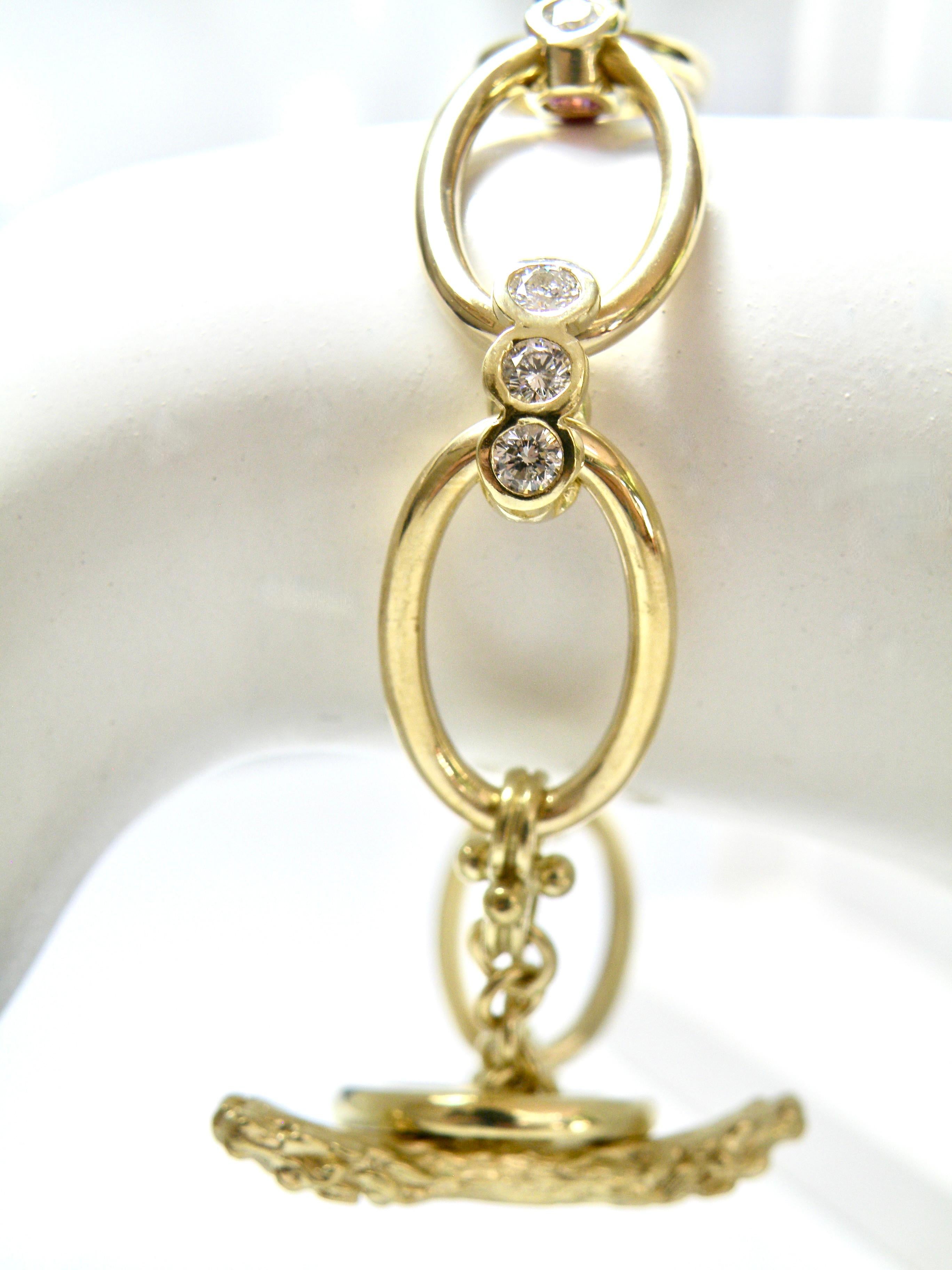 Bracelet lourd réversible en diamant et saphir rose 18 carats avec fermoir à bascule 