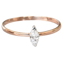 Verlobungsring aus 18 Karat Gold mit Diamant im Marquise-Schliff