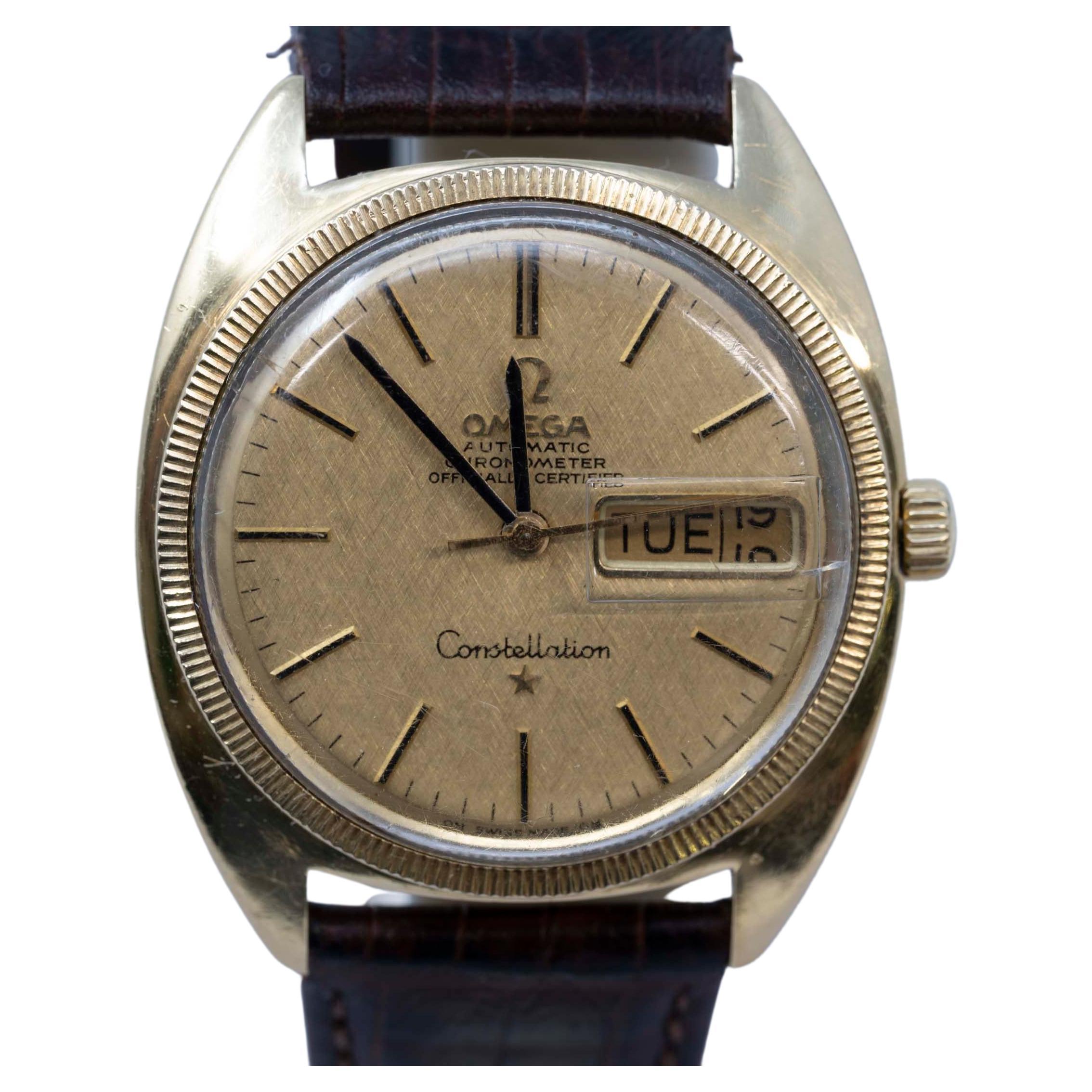 Montre pour homme Omega Constellation Chronometer en or 18 carats en vente