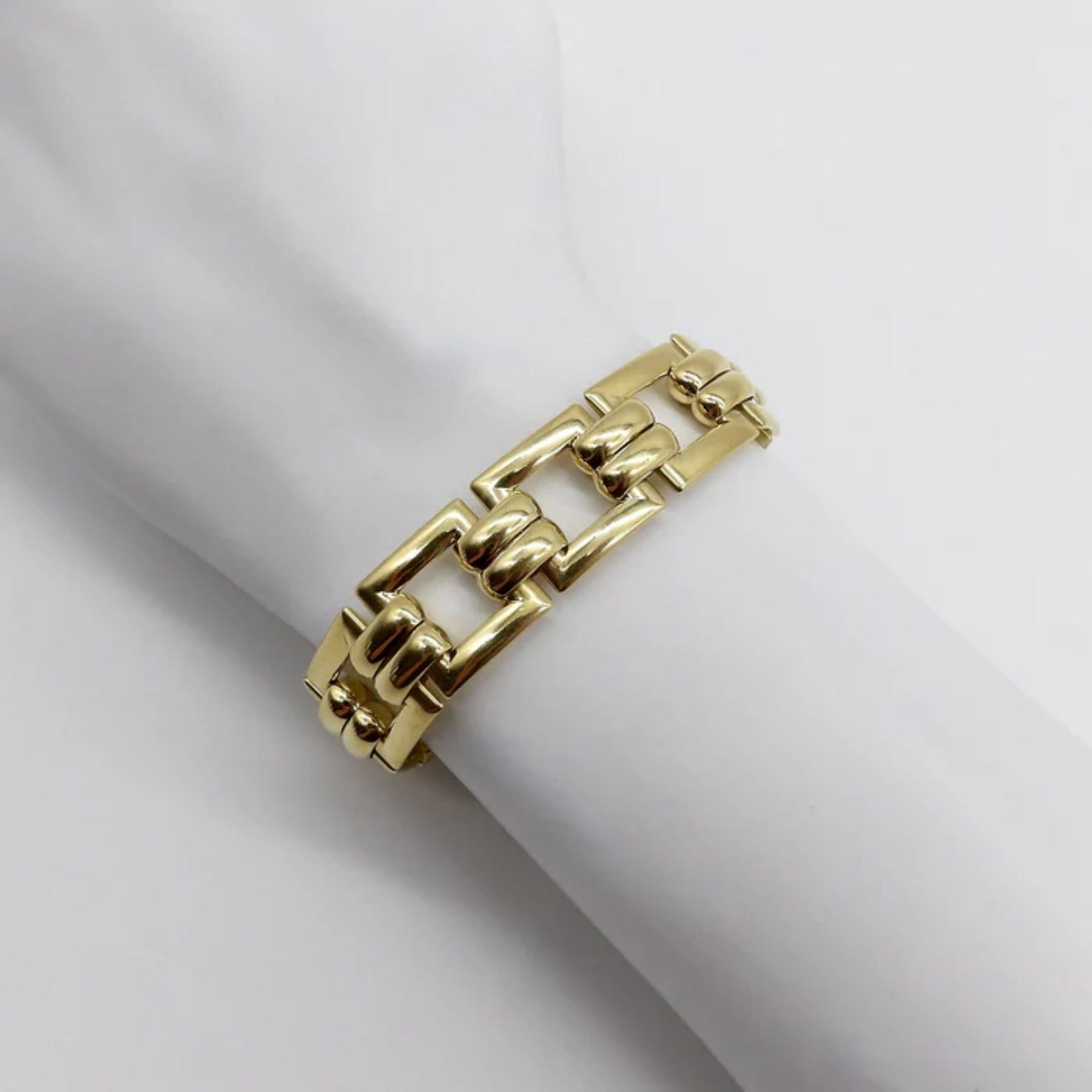Modern 18K Gold Mid Century French Square Link Bracelet