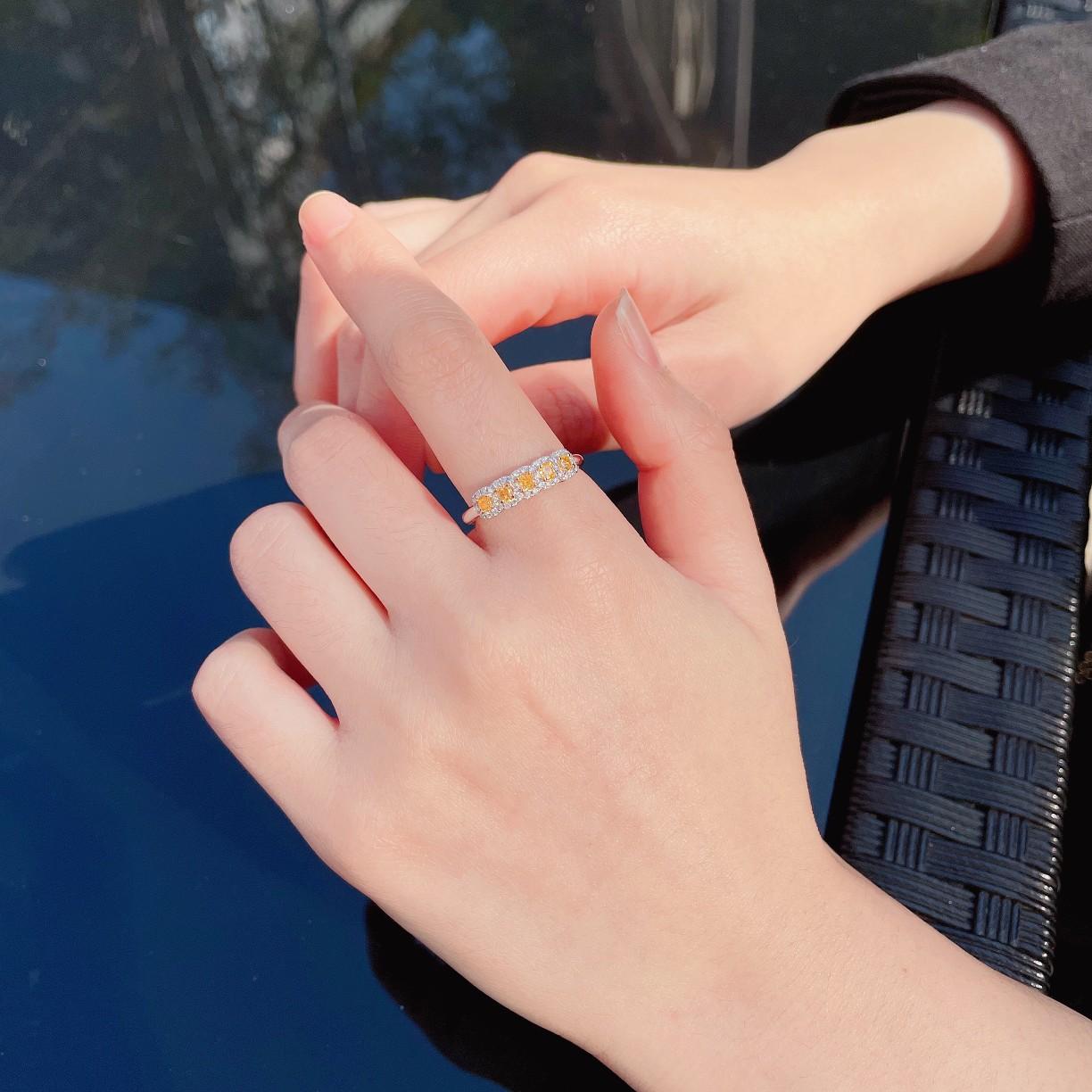 Women's 18k Gold Modern Ring Rare White and Yellow Diamonds in a Cushion For Sale