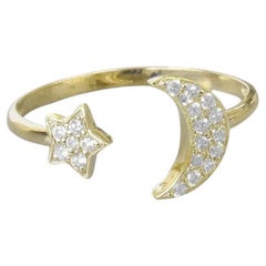 18k Gold Moon and Star Diamond Ring Stacking Minimalist Everyday Ring