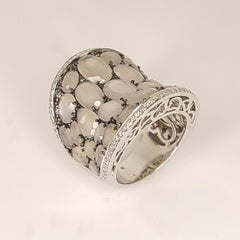 18k Gold Moonstone Diamond Ring