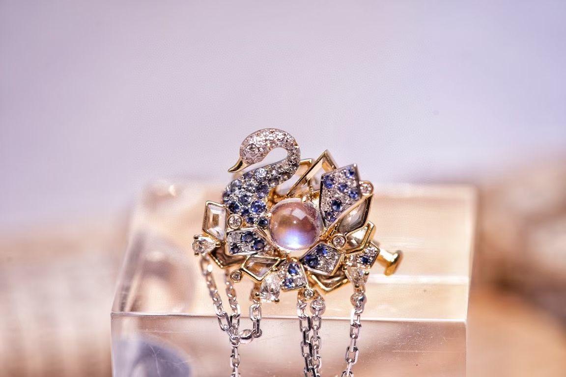 Women's or Men's 18K Gold Moonstone & Sapphire & Crystal ‘Swan’ Brooch/Pendant with Diamonds For Sale