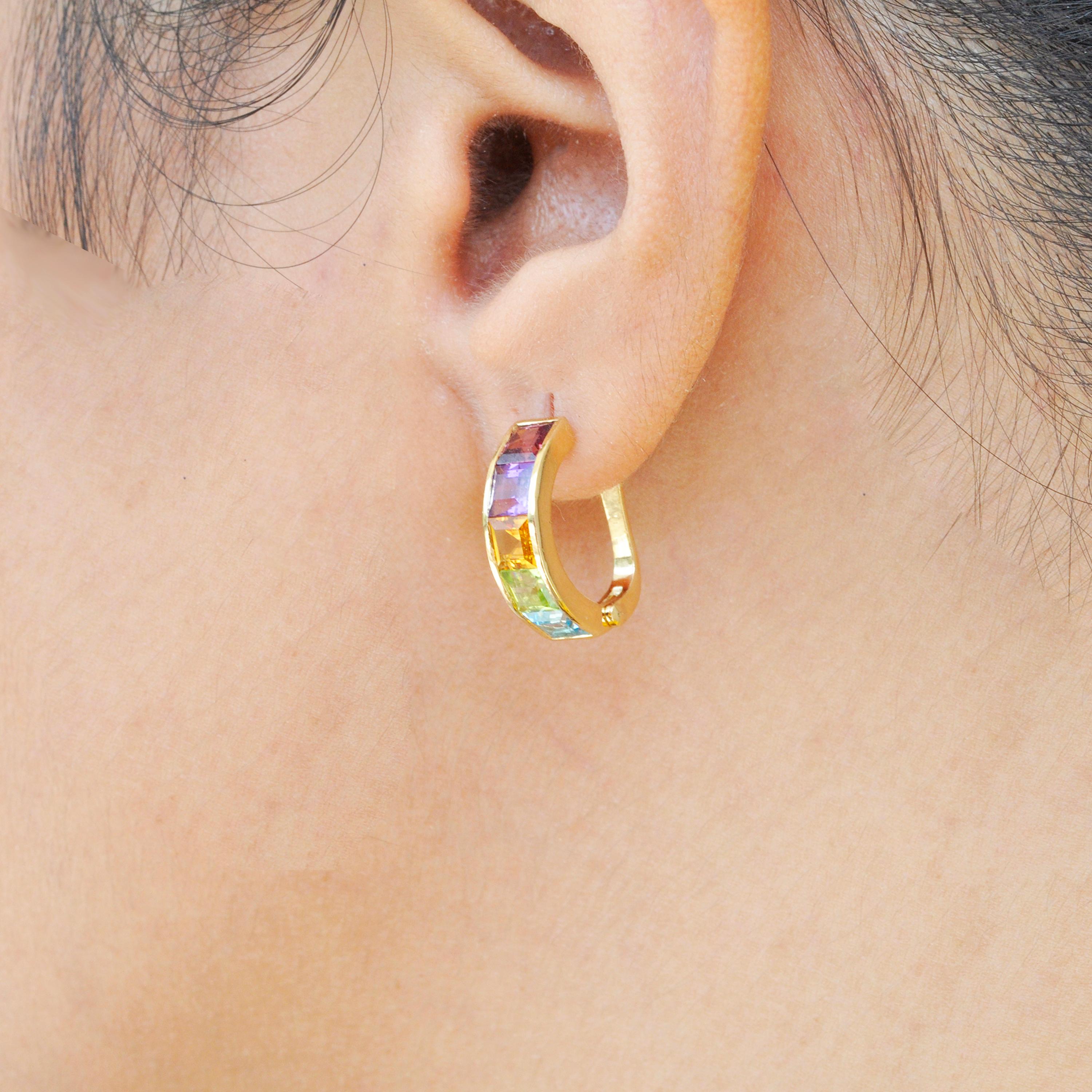 18K Gold Multicolour Linear Rainbow Bar Pendant Necklace Earrings Ring Set For Sale 12