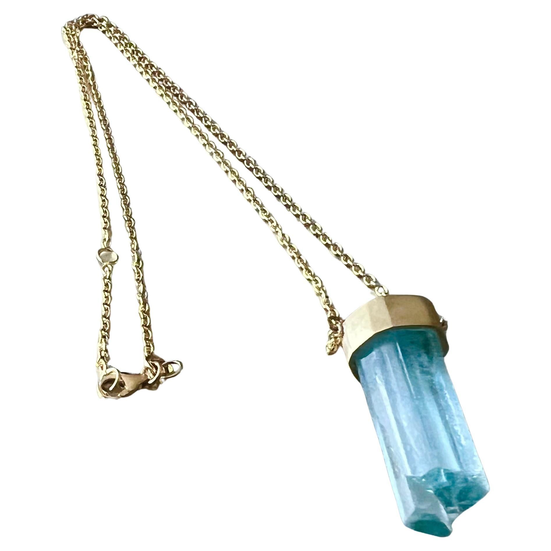18k Gold Natural Aquamarine Manifesting Crystal Necklace one of a kind For Sale