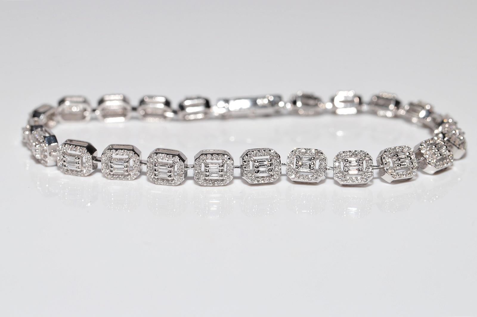 18k Gold Natürlicher Diamant im Baguetteschliff und Brillantschliff  Tennis-Armband Damen im Angebot