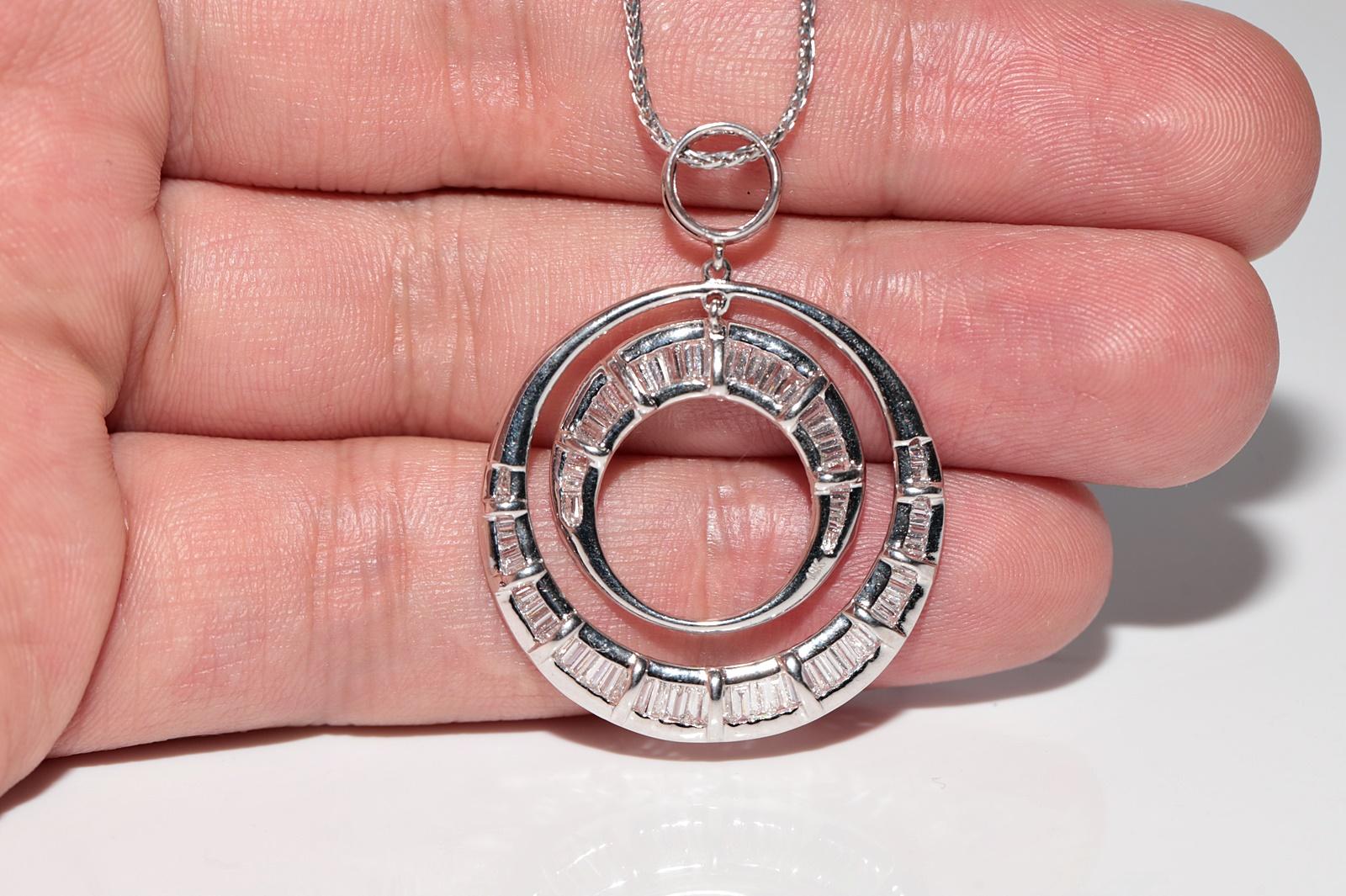 18 Karat Gold Natürlicher Baguetteschliff Diamant Dekorierter Anhänger Halskette im Angebot 2