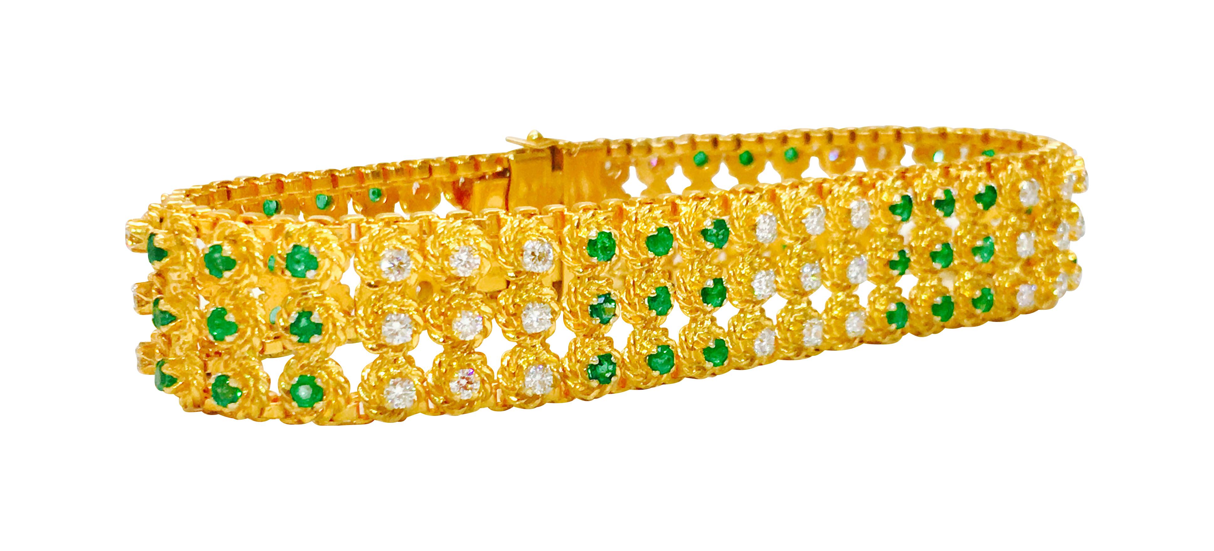 This bracelet is made of shiny 18k yellow gold and has beautiful round diamonds totaling 2.50 carats. The diamonds are super clear (VVS clarity) and have a bright white color (E color). There are also 2.50 carats of round emeralds on the bracelet.