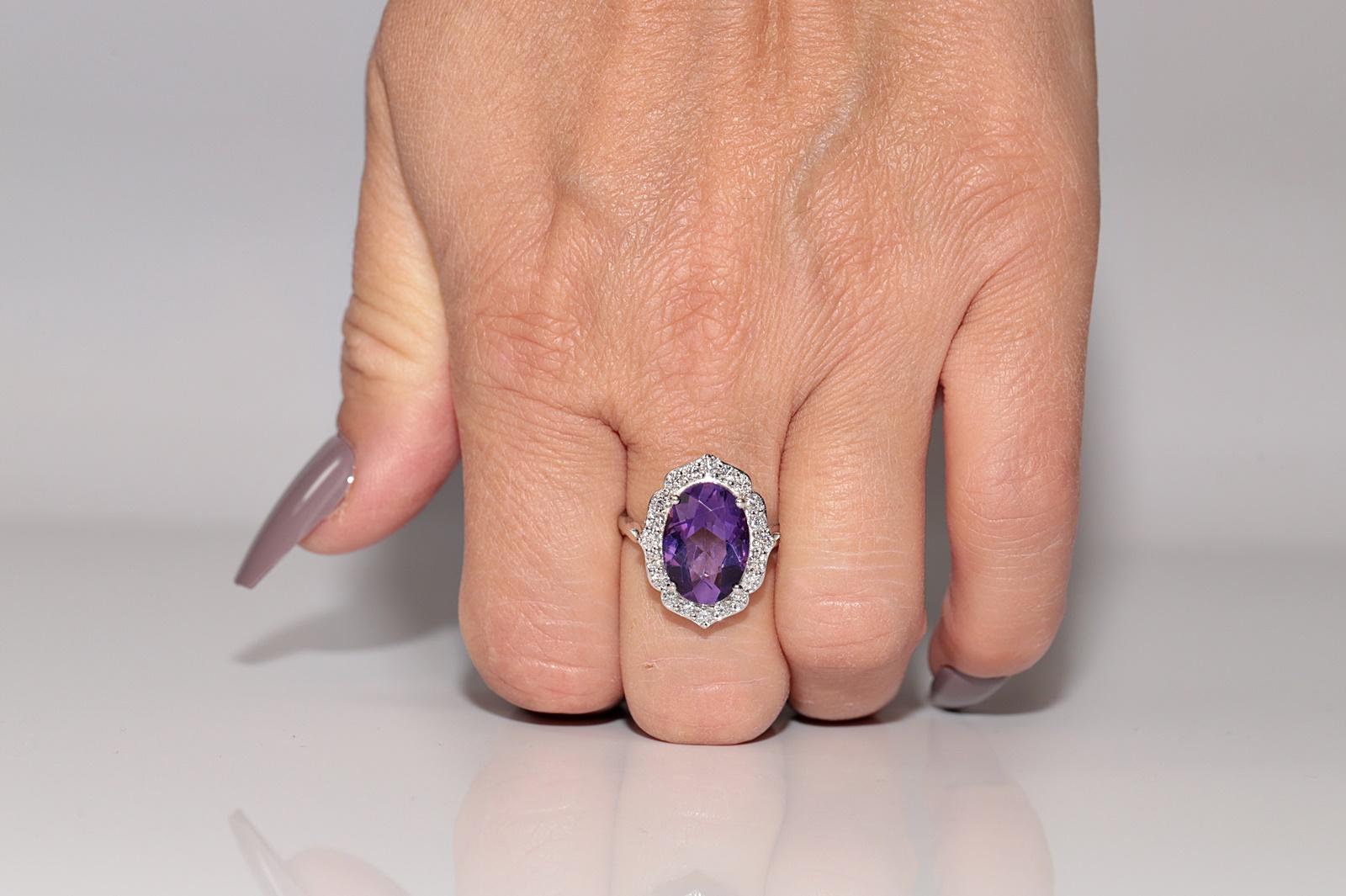 Anillo Fuerte de Oro de 18 K Decorado con Diamantes Naturales y Amatistas en venta 8