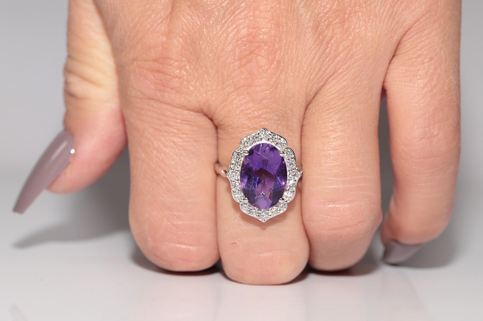 Anillo Fuerte de Oro de 18 K Decorado con Diamantes Naturales y Amatistas en venta 9
