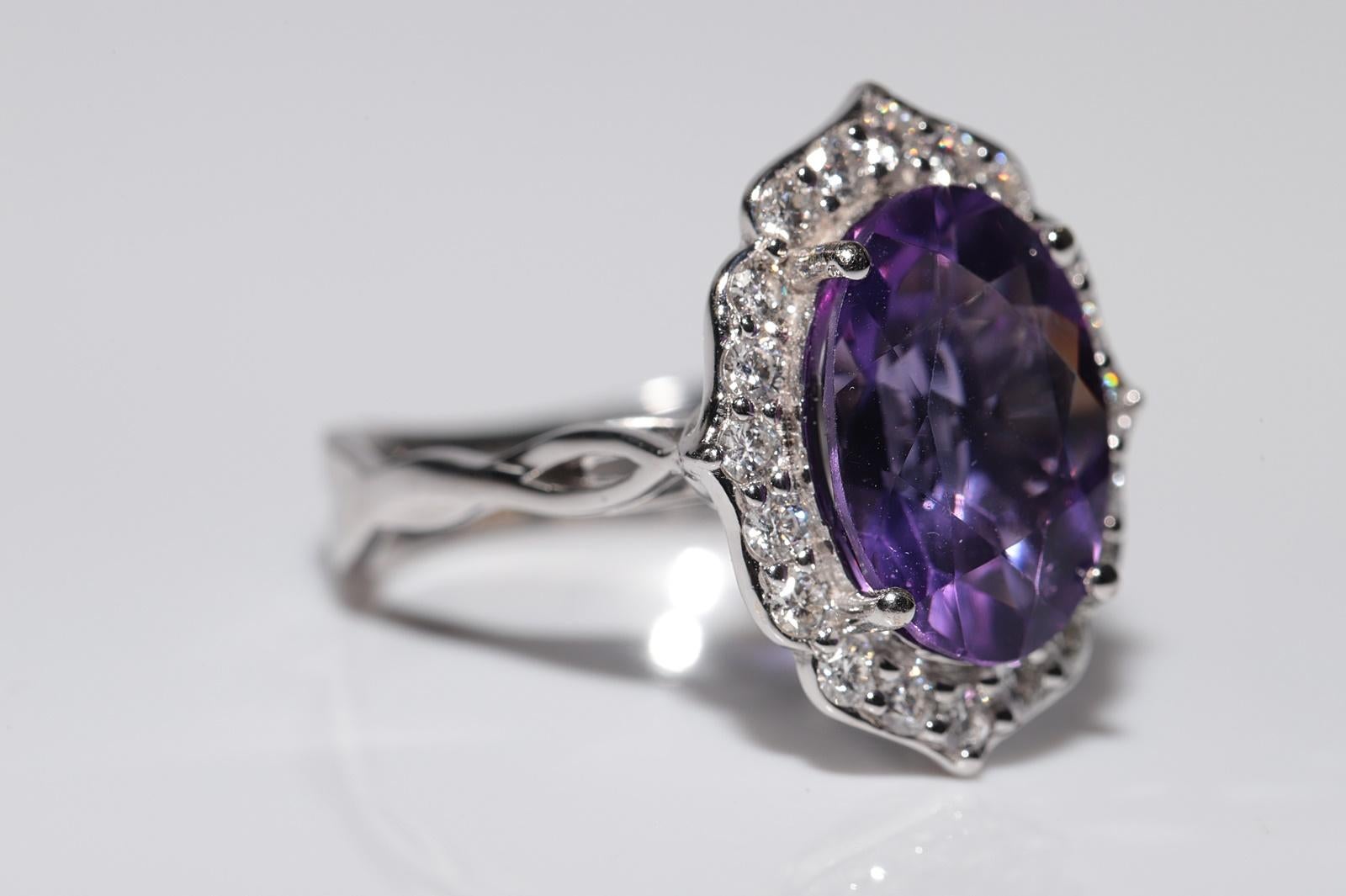 Anillo Fuerte de Oro de 18 K Decorado con Diamantes Naturales y Amatistas en Bueno estado para la venta en Fatih/İstanbul, 34