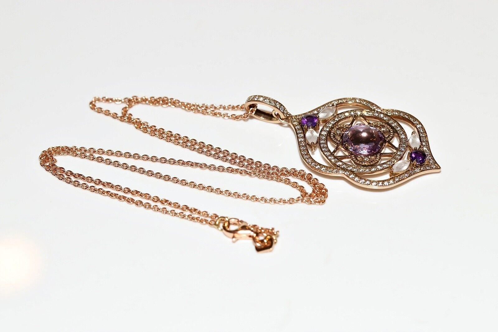 18k Gold Natural Diamond And Amethyst Decrated Pretty Pendant Necklace For Sale 6