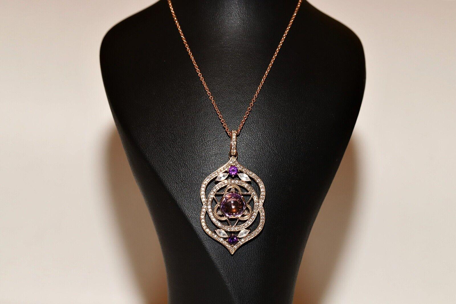18k Gold Natural Diamond And Amethyst Decrated Pretty Pendant Necklace For Sale 8