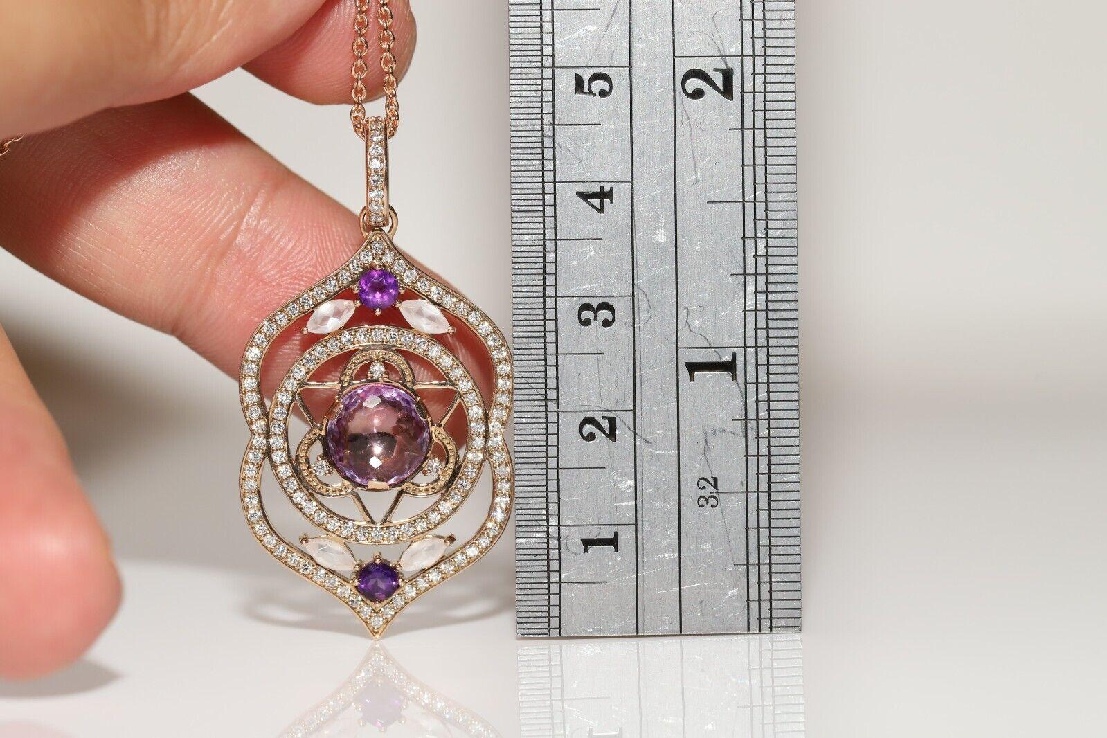 Retro 18k Gold Natural Diamond And Amethyst Decrated Pretty Pendant Necklace For Sale