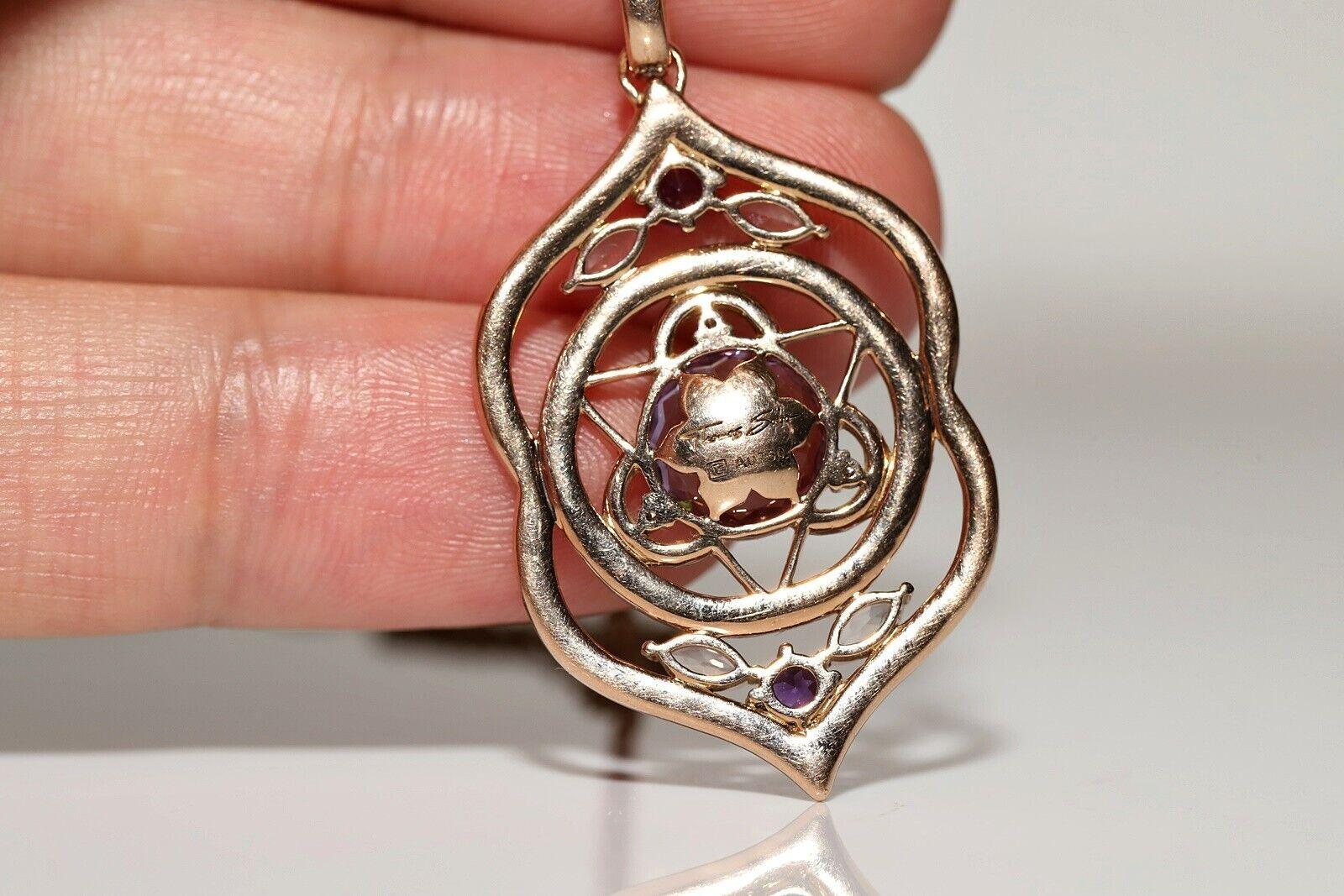 Women's 18k Gold Natural Diamond And Amethyst Decrated Pretty Pendant Necklace For Sale