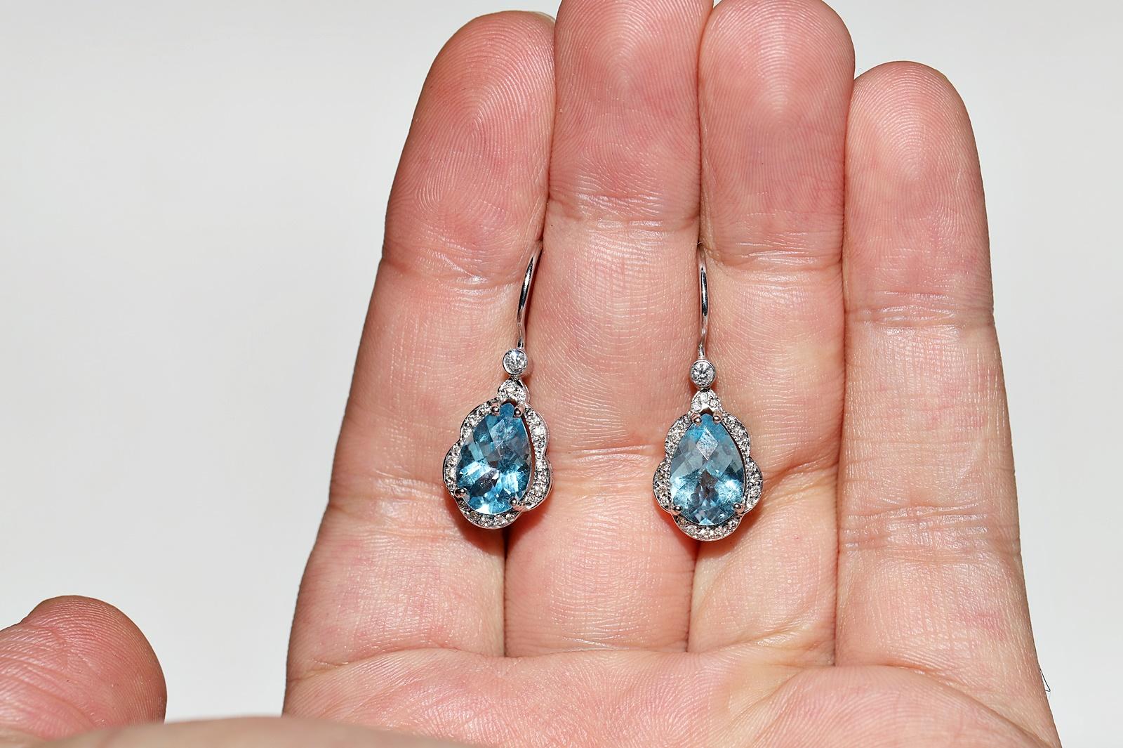 18k Gold Natural Diamond And Blue Topaz  Decorated Drop Earring  For Sale 7
