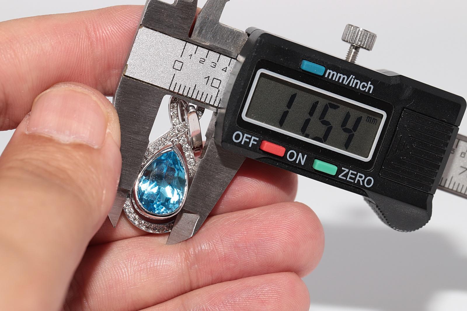 Orecchino a goccia decorato con diamanti naturali e topazio blu in oro 18 carati in vendita 8