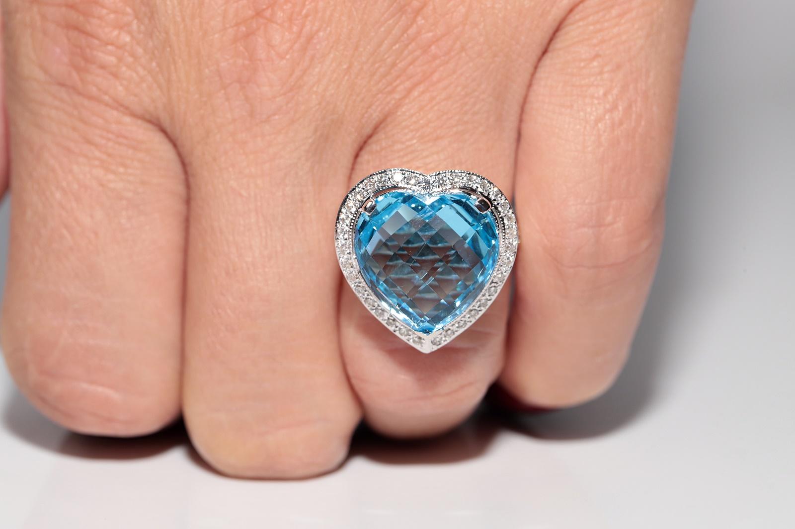 18k Gold Natural Diamond And Blue Topaz Decorated Strong Heart Ring For Sale 8