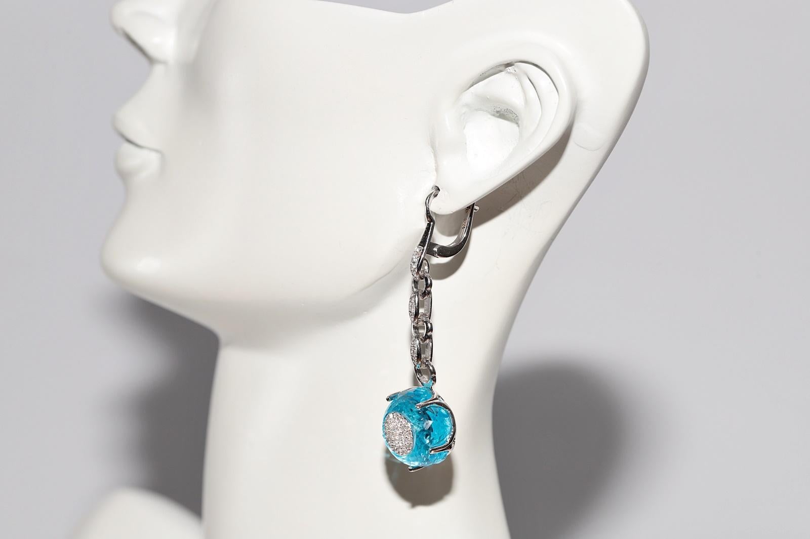 18k Gold Natural Diamond And Blue Topaz Decorated Strong Pretty Drop Earring For Sale 11