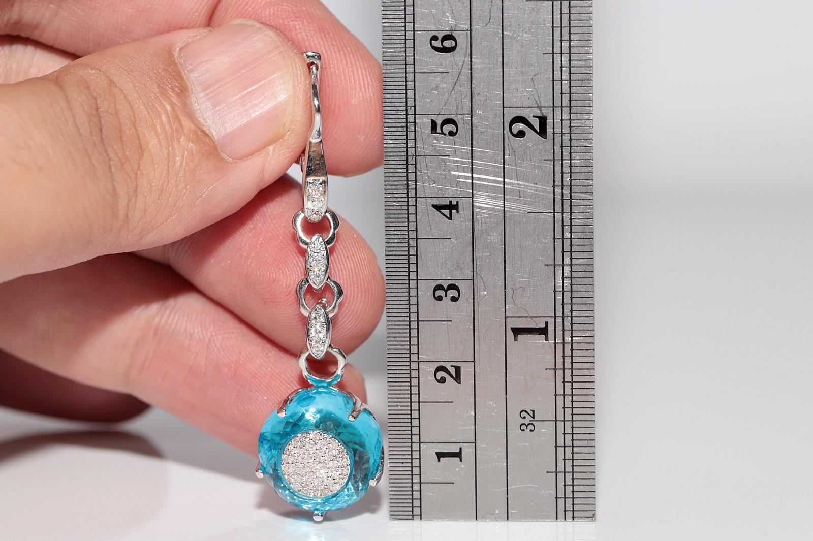Brilliant Cut 18k Gold Natural Diamond And Blue Topaz Decorated Strong Pretty Drop Earring For Sale