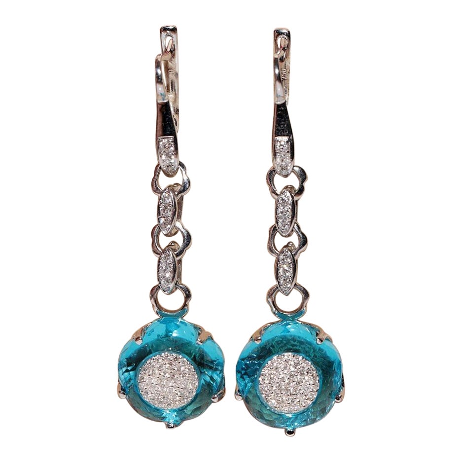 18 Karat Gold Natürlicher Diamant und blauer Topas Dekorierter starker hübscher tropfenförmiger Ohrring