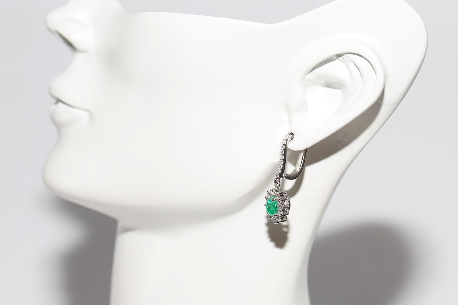 18k Gold Natural Diamond And Cabochon Cut Emerald Decorated Drop Earring For Sale 9
