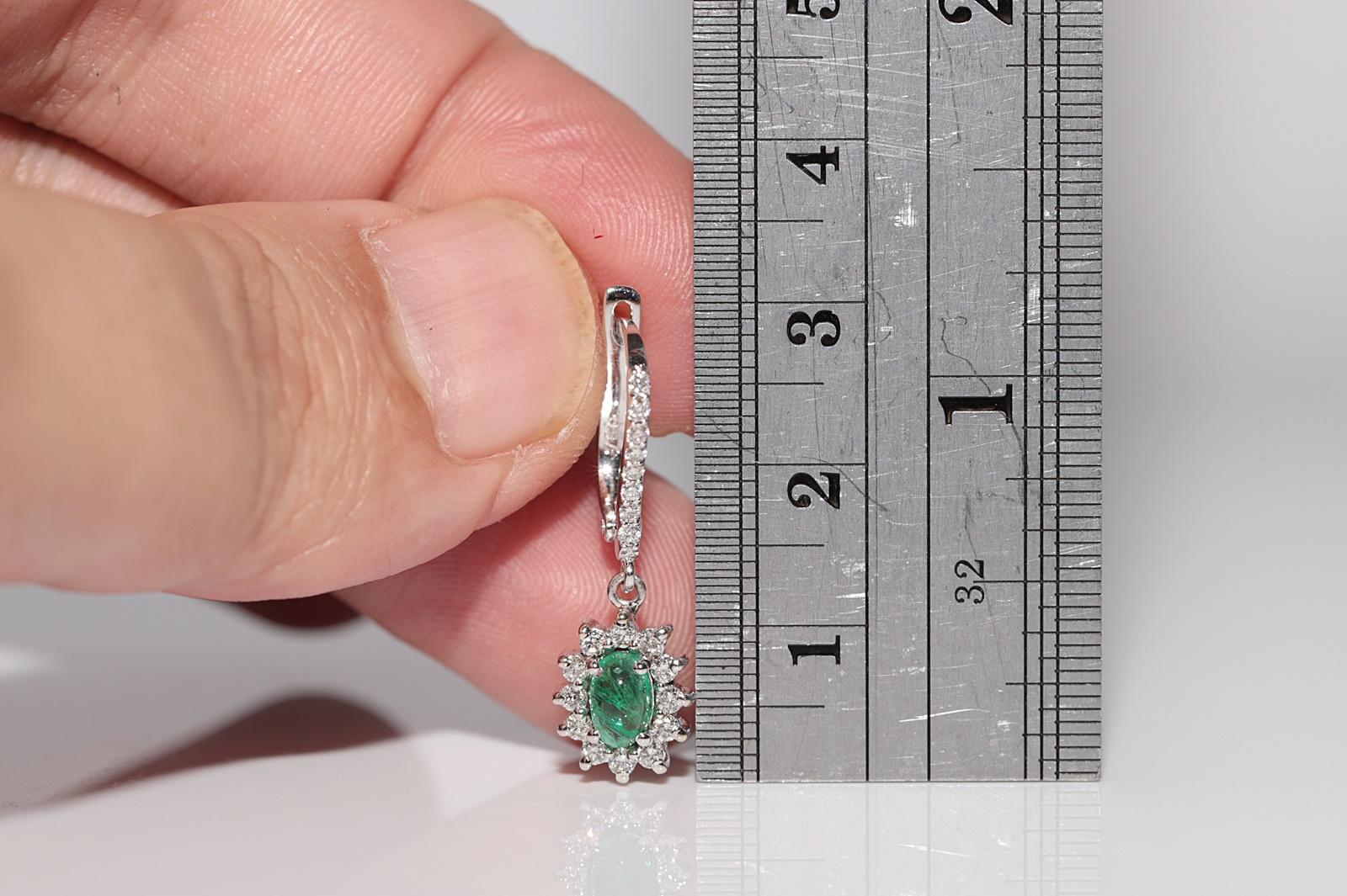 In very good condition.
Total weight is 5.6 grams.
Totally is diamond 0.73 ct.
The diamond is has G-H color and vs clarity.
Totally is emerald 1.06 ct.
Box is not included.
Please contact for any questions.
