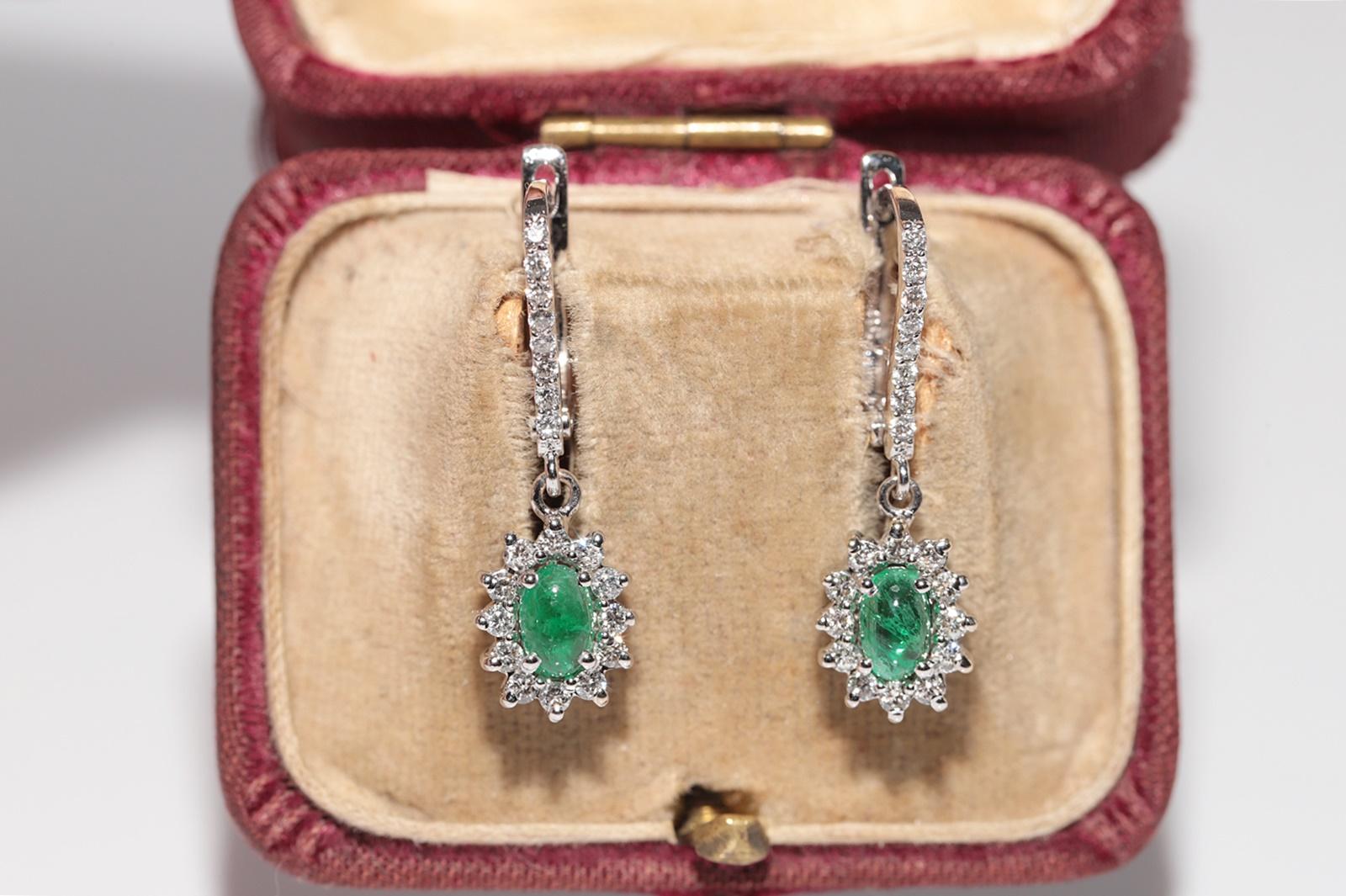 Brilliant Cut 18k Gold Natural Diamond And Cabochon Cut Emerald Decorated Drop Earring For Sale