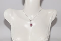 18k Gold Natural Diamond And Cabochon Ruby Decorated Pendant Necklace