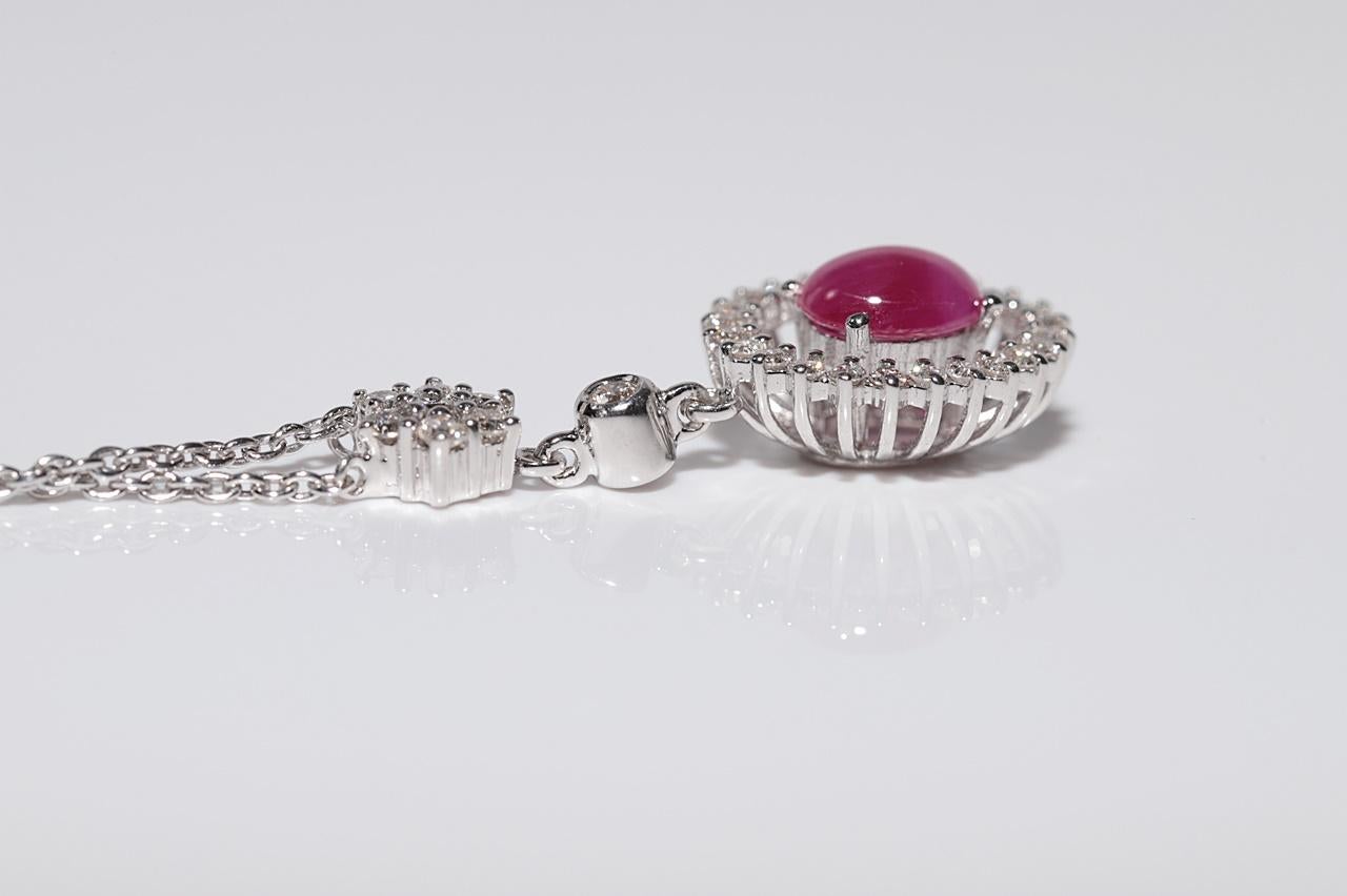 18k Gold Natural Diamond And Cabochon Ruby Decorated Pendant Necklace For Sale 3