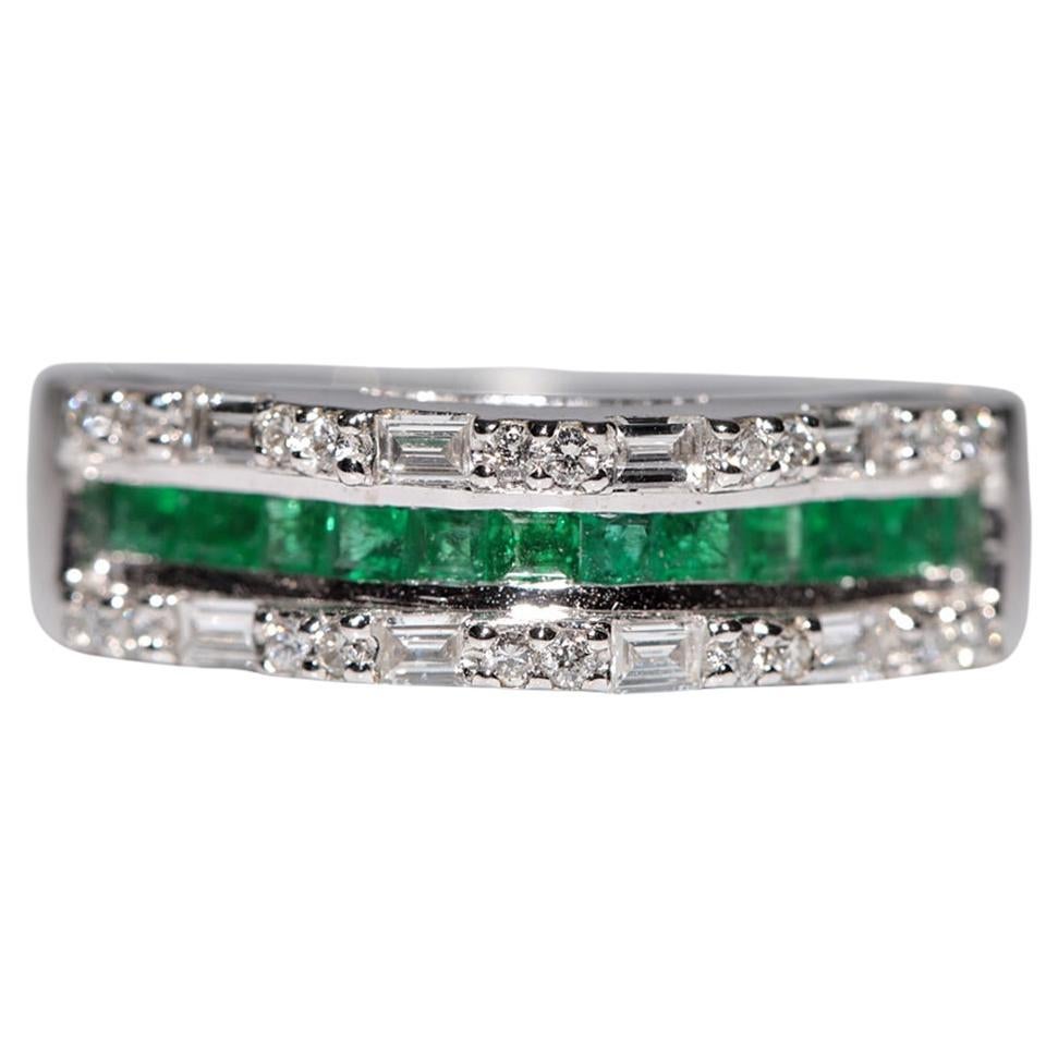 18k Gold Natural Diamond And Caliber Emerald Decorated Band Ring