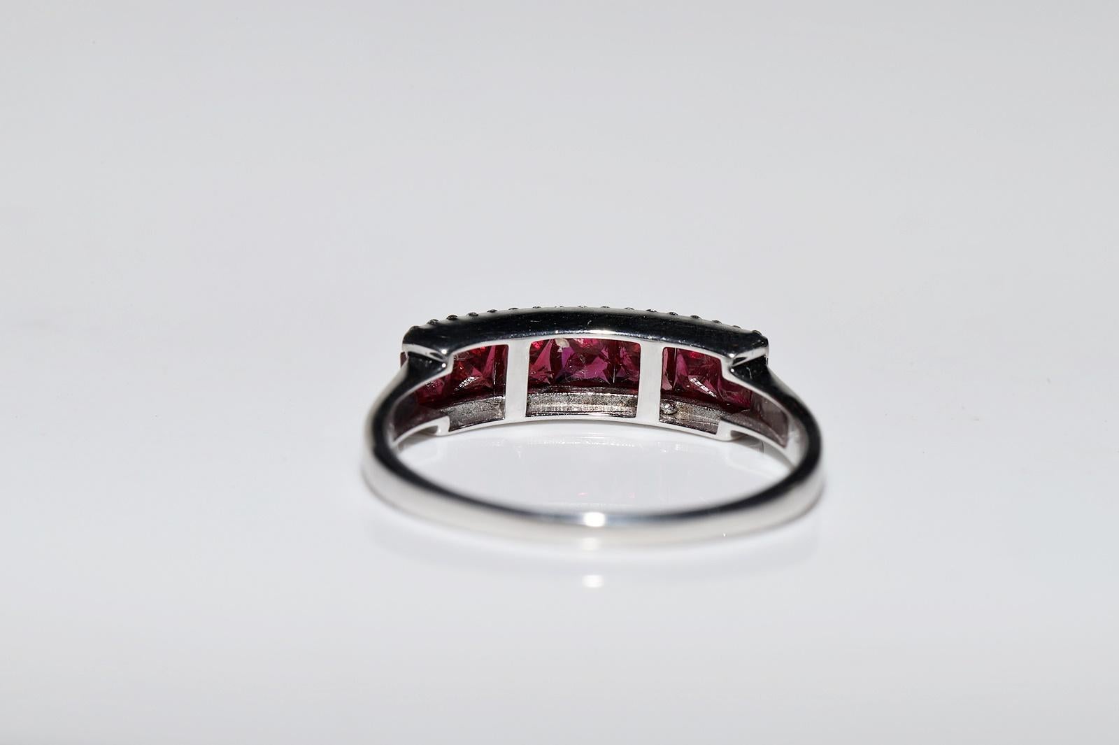 18k Gold Natural Diamond And Caliber Ruby Decorated Pretty Band Ring  For Sale 7