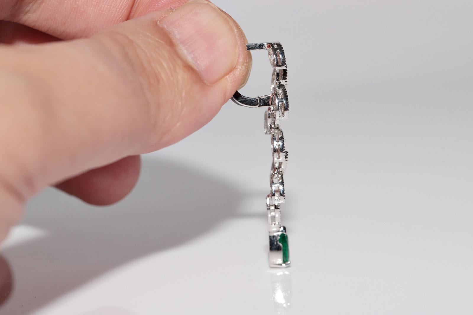 18 Karat Gold Natürlicher Diamant und Smaragd Dekorierter Tropfenohrring im Zustand „Gut“ im Angebot in Fatih/İstanbul, 34