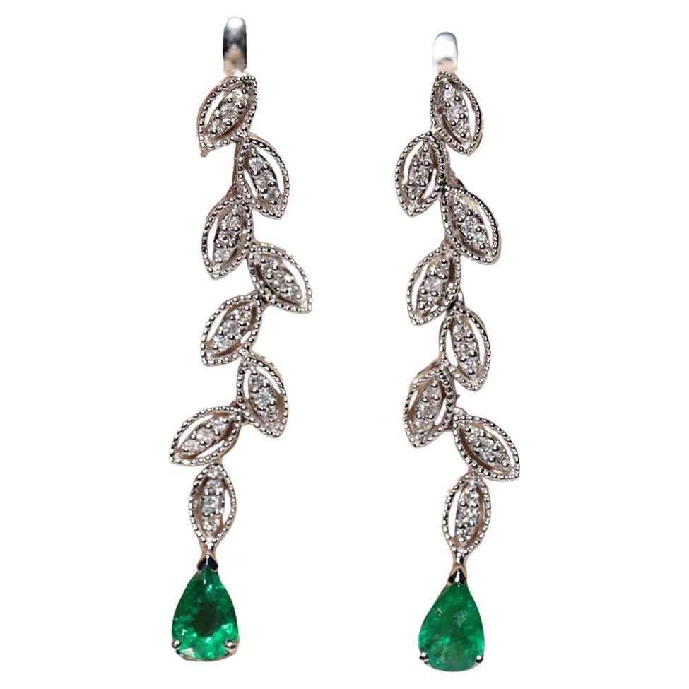 18k Gold Natural Diamond And Emerald Decorated Drop Earring