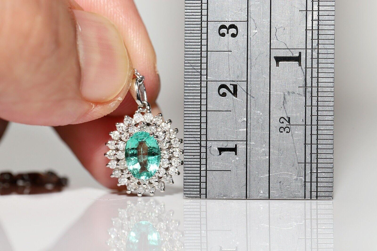 18 Karat Gold Natürlicher Diamant und Smaragd verzierter Anhänger Halskette (Retro) im Angebot
