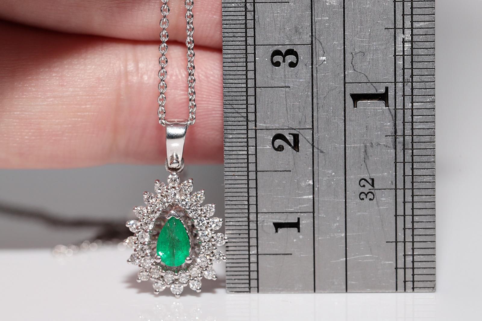 18k Gold Natural Diamond And Emerald Decorated Pendant Necklace In Good Condition For Sale In Fatih/İstanbul, 34