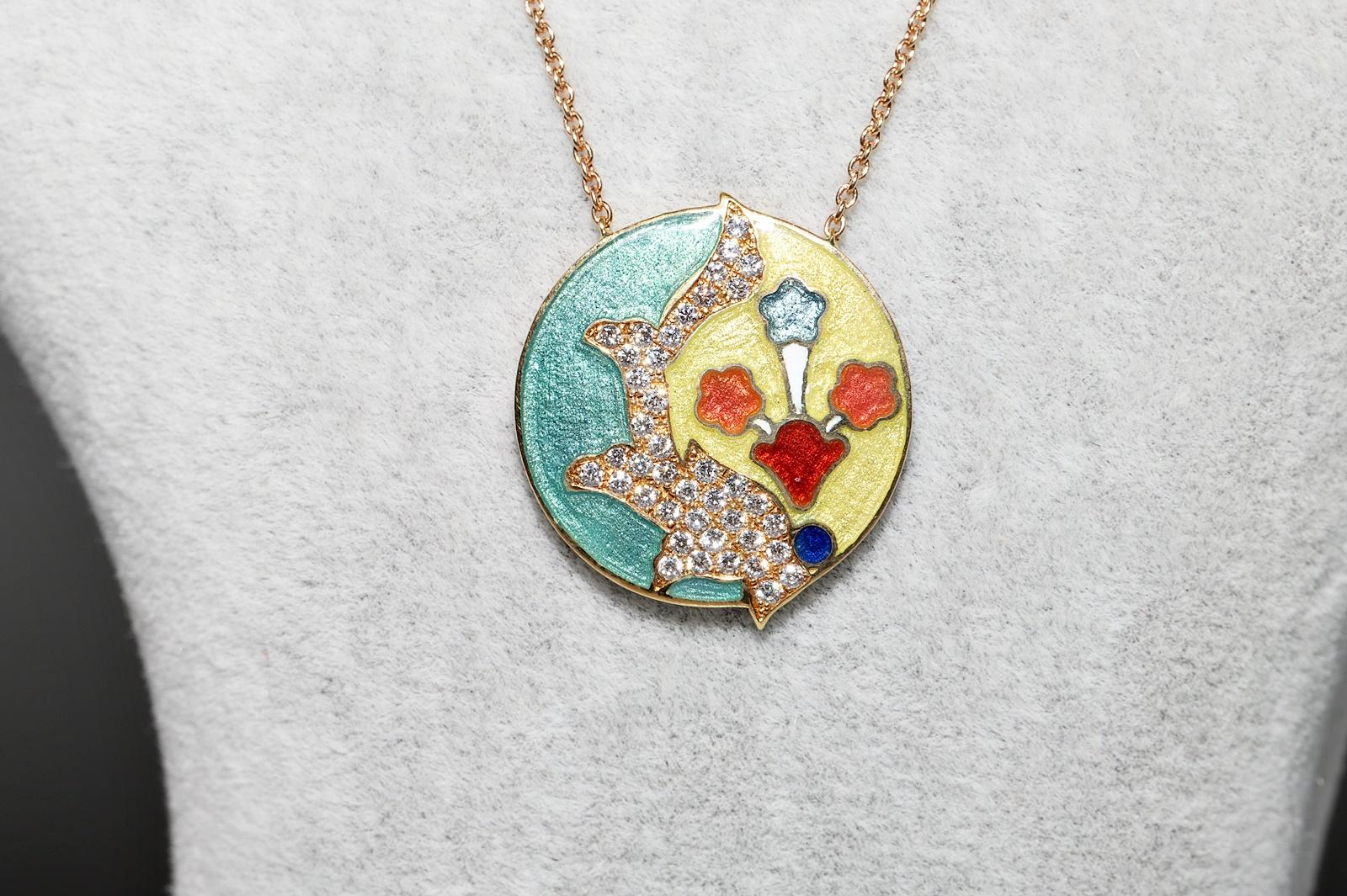 Taglio brillante Collana con diamanti naturali e smalto decorato in oro 18k in vendita