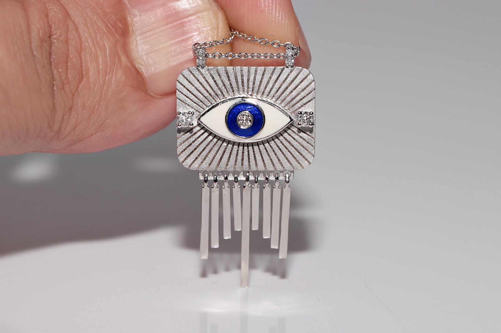 18k Gold Natural Diamond And Enamel Eye Decorated Pendant Necklace For Sale 3