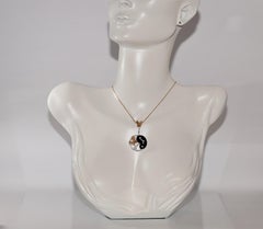 18k Gold Natural Diamond And Onyx Decorated Butterfly Pendant Necklace