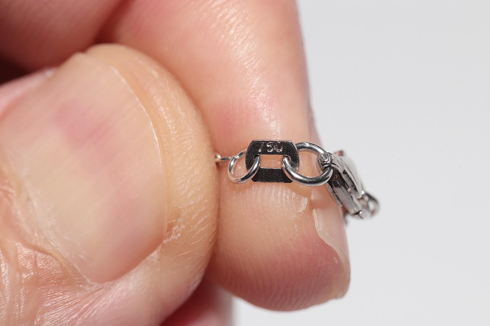 18 Karat Gold Natürlicher Diamant und Smaragd im Ovalschliff Smaragd verzierter Anhänger Halskette im Angebot 5