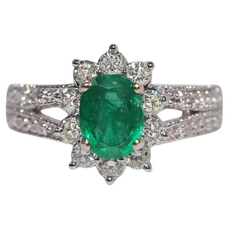 18k Gold Natural Diamond And Oval Cut Emerald Decorated Ring