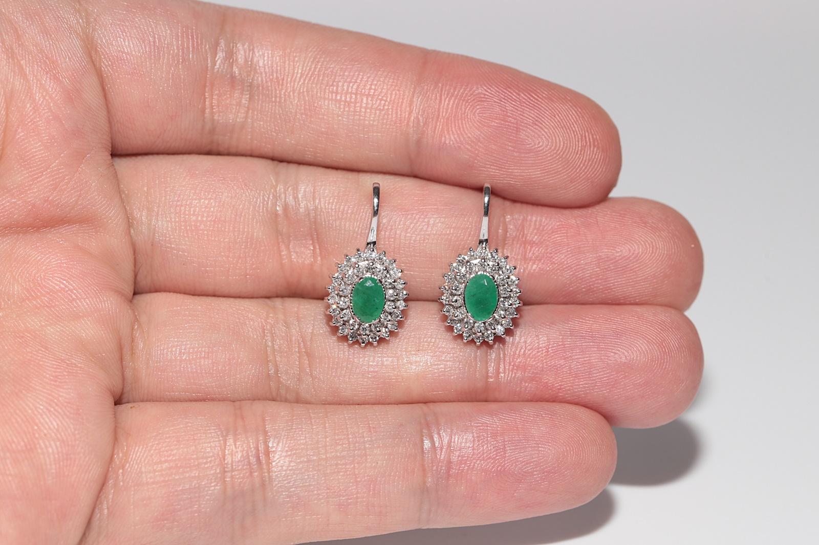 18k Gold Natural Diamond And Oval Cut Emerald Earring im Angebot 4