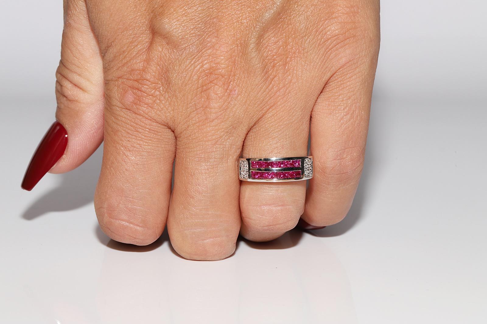 18k Gold Natural Diamond And Princess Cut Natural Ruby Decorated Band Ring For Sale 7