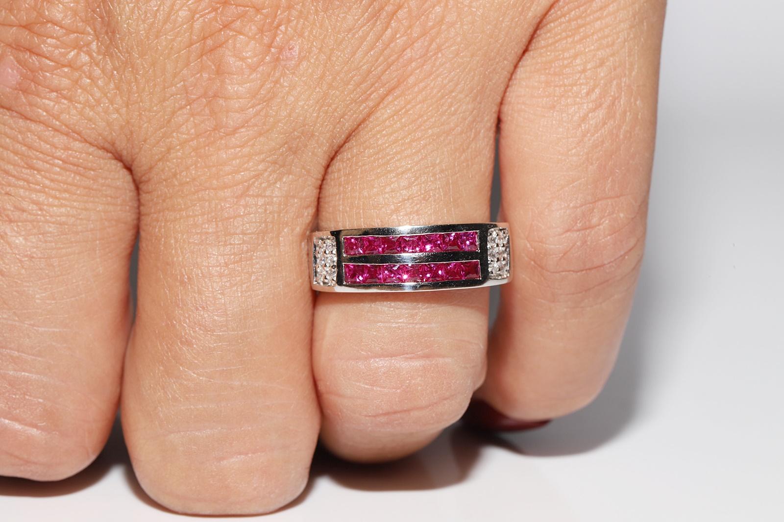 18k Gold Natural Diamond And Princess Cut Natural Ruby Decorated Band Ring For Sale 8