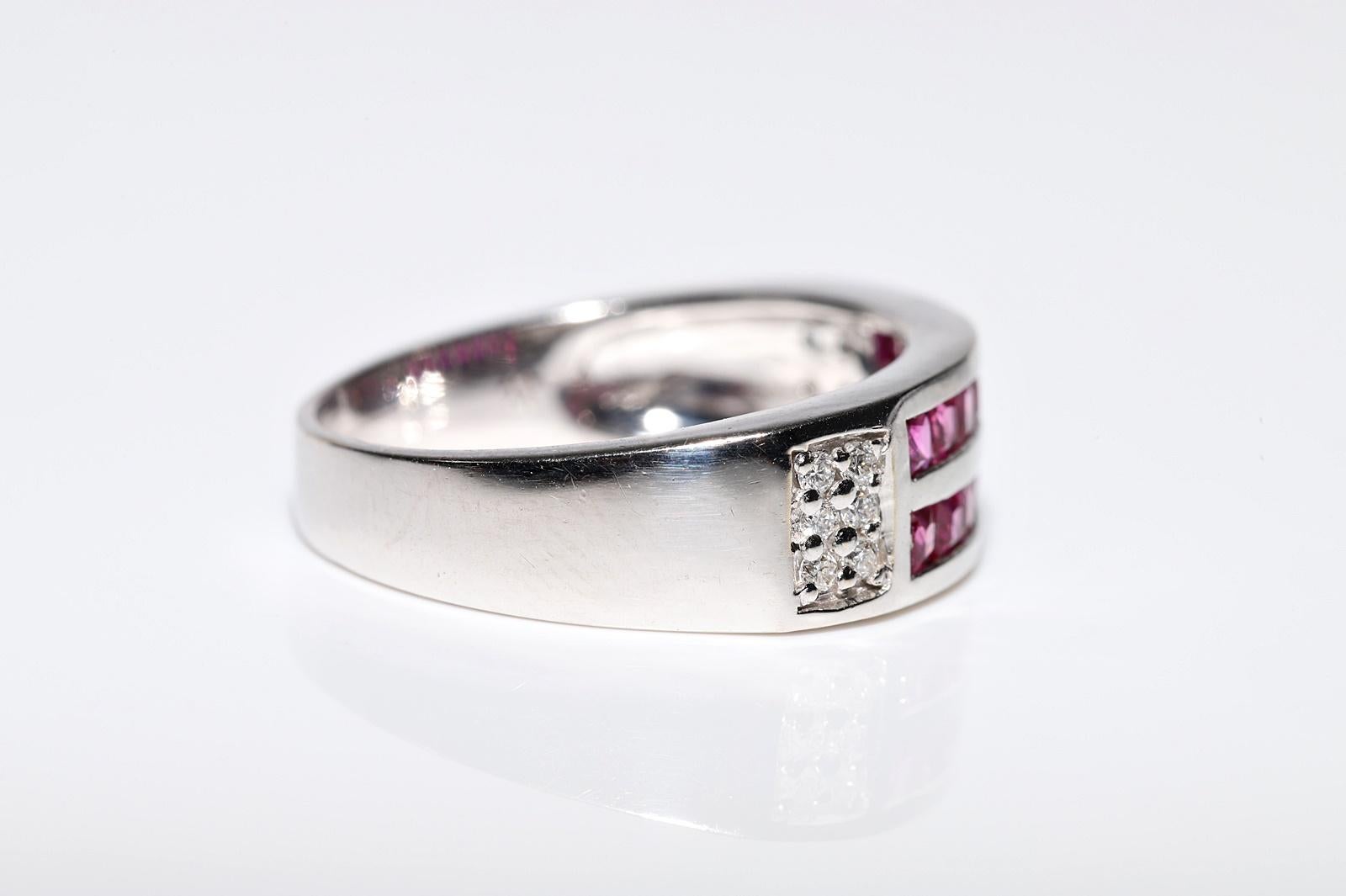 18k Gold Natural Diamond And Princess Cut Natural Ruby Decorated Band Ring For Sale 1